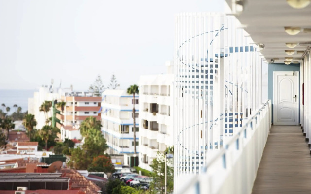 Aparthotel Playa del Sol - Adults Only