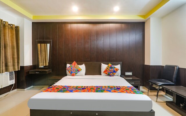 Super Collection O R K International Near Gautam Buddha Park