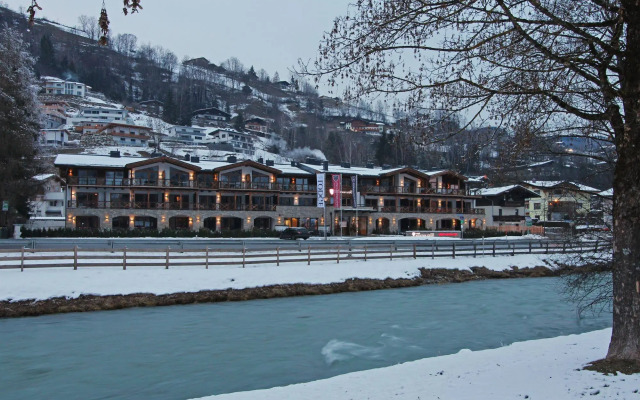 AvenidA Mountain Lodges Kaprun