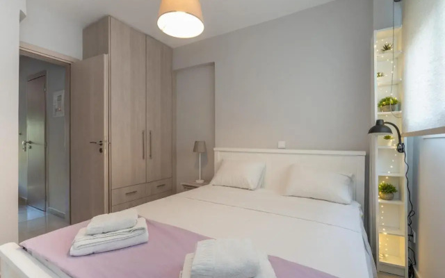 Cozy Apt. 2min from metro