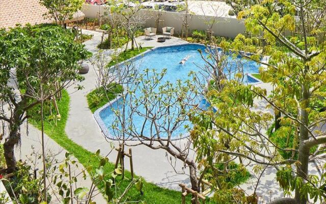 Hotel Strata Naha
