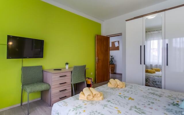Ani 2 - Apartment Ani 2