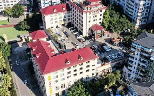 Sanxiafeng Hotel