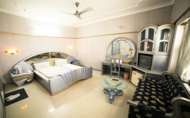 Hotel Naveen