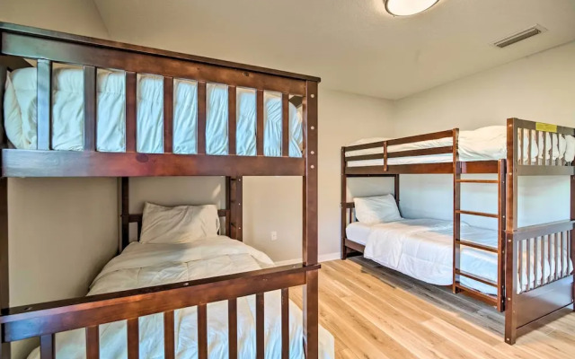 Spacious Ocala Home w/ Lanai & Private Pool!
