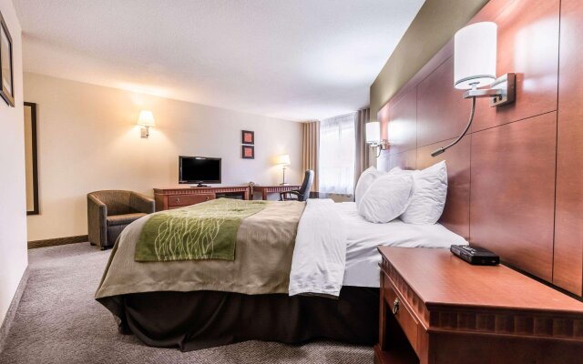 Comfort Inn & Suites Barrie