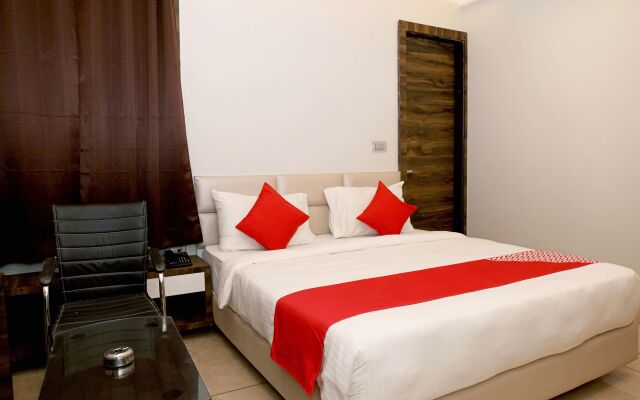 OYO 11324 Hotel The Bentree