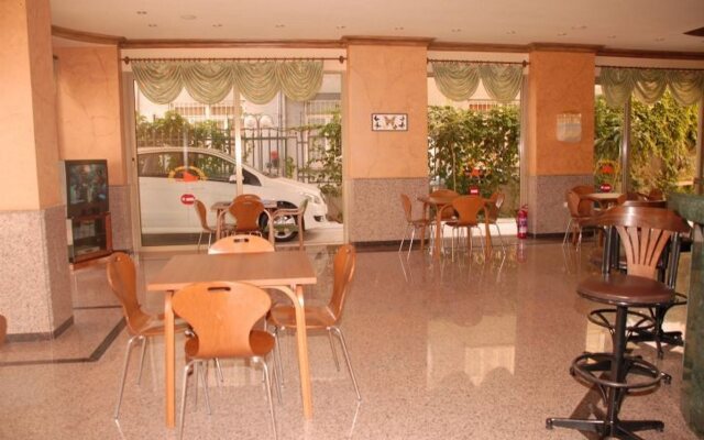 Sailorson Apart Hotel