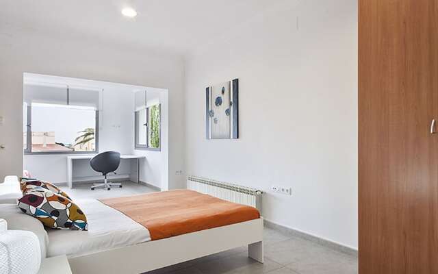 Captivating Holiday Home in Garriguella With Private Pool