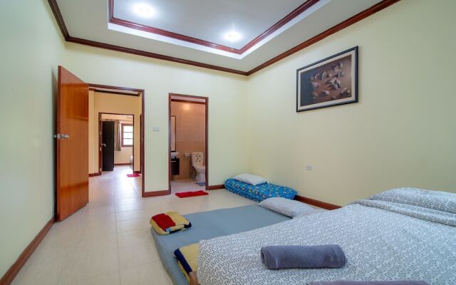 Baan Muang Pool Villa