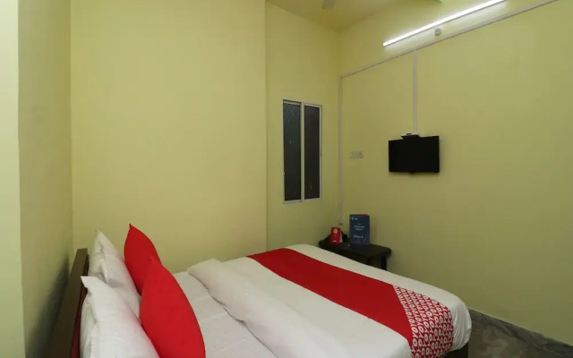 Hotel Om Sai Plaza By OYO Rooms