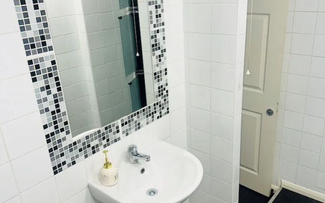 Bromley Bliss Apartment Getaway
