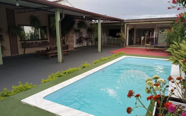 Casa com piscina Caraguatatuba 2