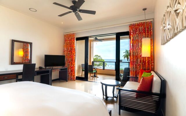 DoubleTree by Hilton Seychelles - Allamanda Resort & Spa