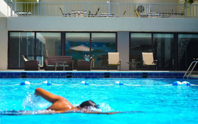 Ramada Hotel & Suites Amman