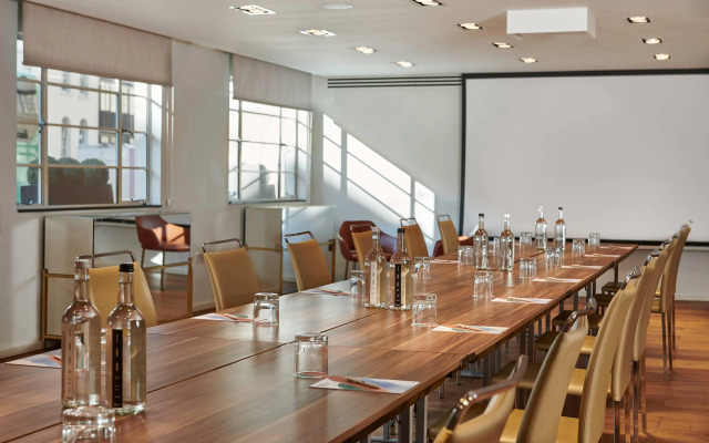 The Level at the Melia White House