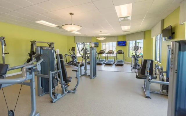 Amazing 4bdr w Pool Near Disney - 4914