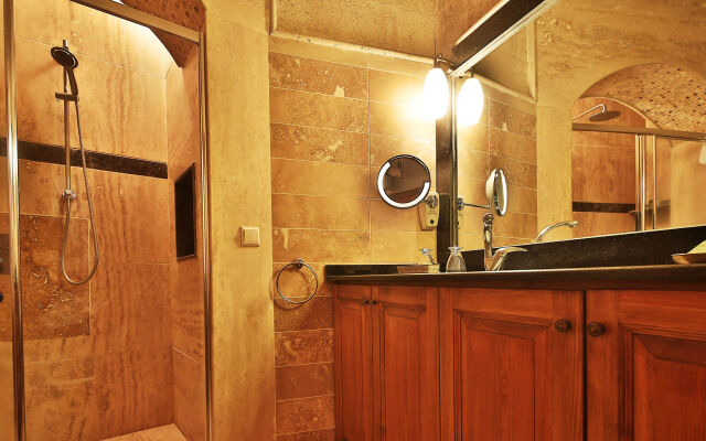 Cappadocia Cave Suites Adult Only +12
