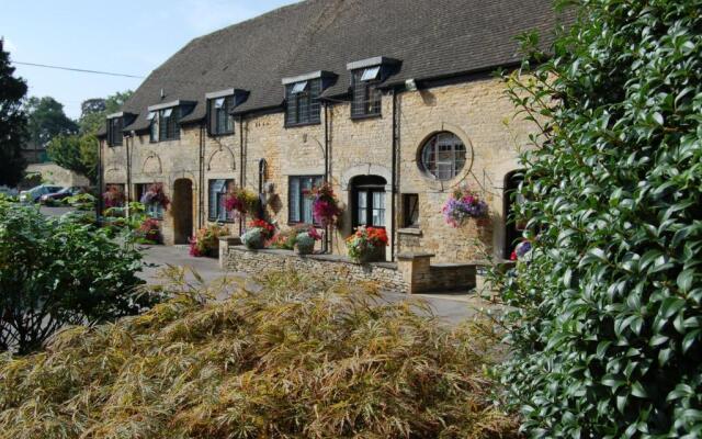 Stow Lodge Hotel
