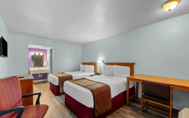 Knights Inn San Antonio near Frost Bank Center