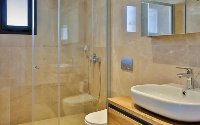 Important Group Villas Ortakent