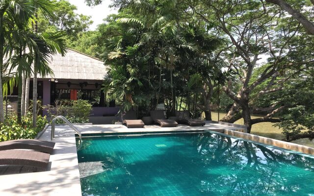 Baan Namping