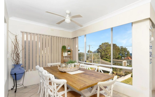 The Rotunda @ Gerroa - Pet Friendly Beachfront