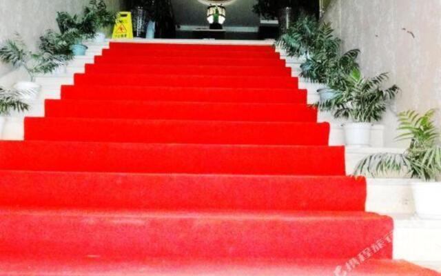 Meishan Fu Traders Hotel four