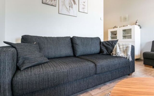 Skivillas 61 ukkohalla (b8)