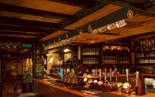 The Rose & Crown