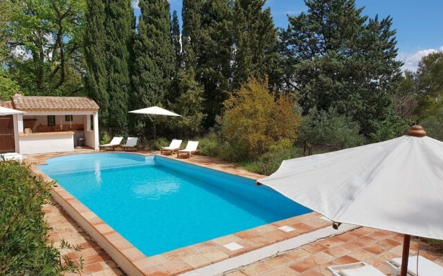 Quiet Farmhouse In Draguignan With Private Swimming Pool