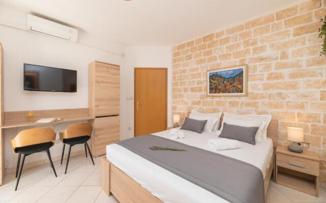 Apartments4You Supetar