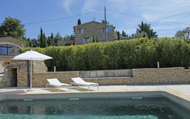 Beautiful, Renovated Bastide With Private Pool and Panoramic Views, 3km From Apt
