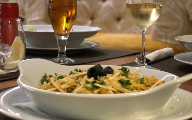 Oporto Airport & Business Hotel