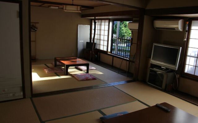 Chidori Ryokan -Kyoto Honganji-