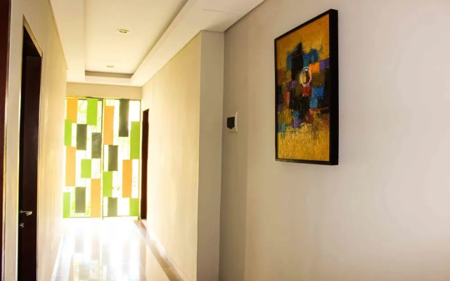 ZEN Rooms Legian Benesari 2