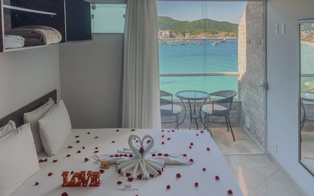 Luxo e Praia Exclusiva para Casal