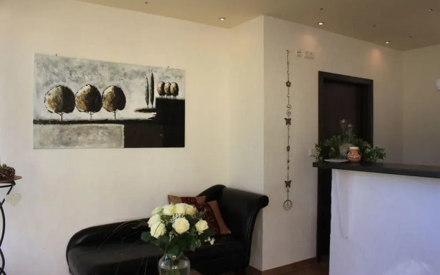 Hotel & Gästehaus Im Ziegelweg garni