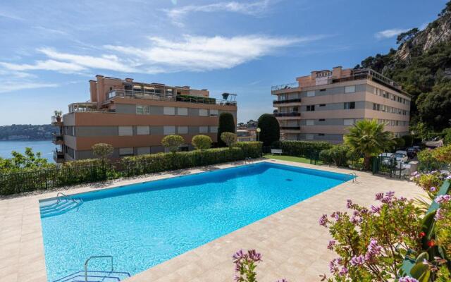 2 BDR Villefranche-sur-Mer Sea View Parking and Swimming Pool