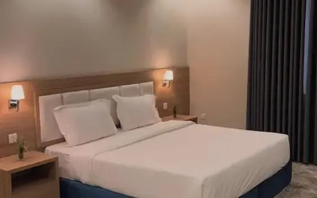 Holiday Plus Tabba Apartments