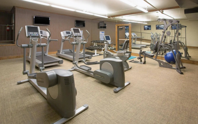 DoubleTree by Hilton Denver Cherry Creek