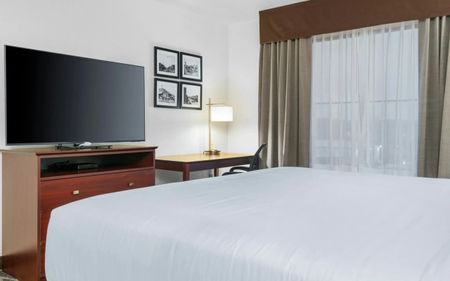 Cobblestone Hotel & Suites - Lynden