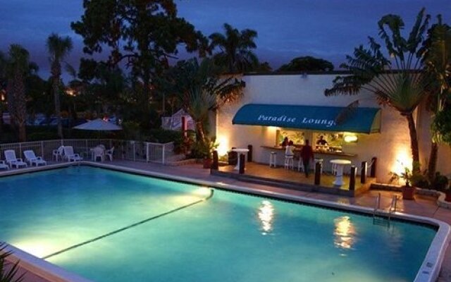 Holiday Park Hotels & Suites