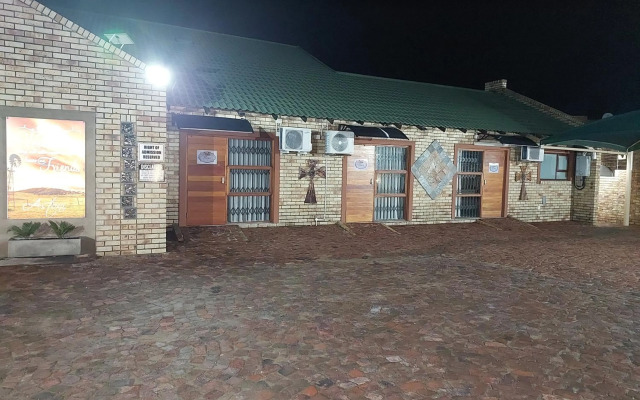 Twins Guest House Astoni