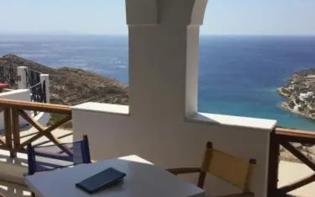 Kolitsani View Hotel