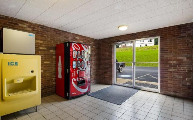 Red Roof Inn New Stanton