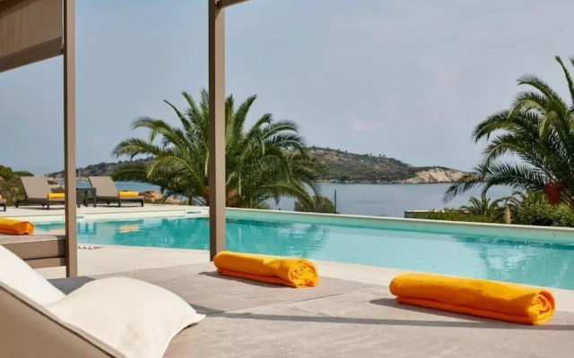 Tiamo Secrets Leading Villas White House