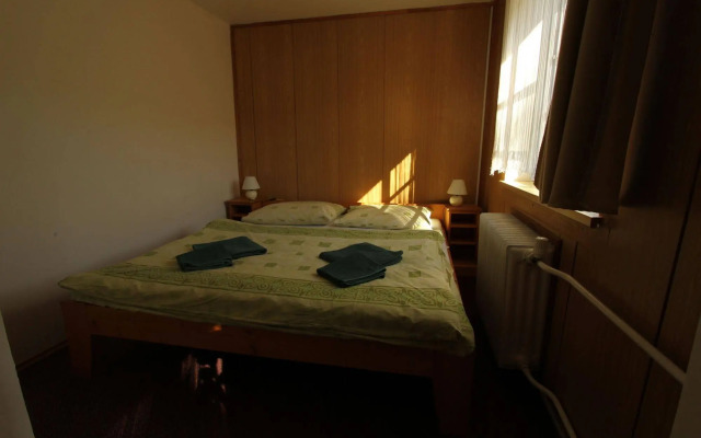 Hotel pod Sokolím