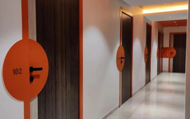 The Hallmark Hotel By WB Inn