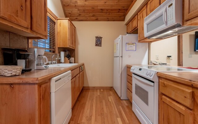 Dragan's Den by RedAwning